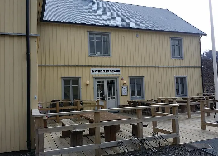 Han/Misafirhane Ekspedisjonen