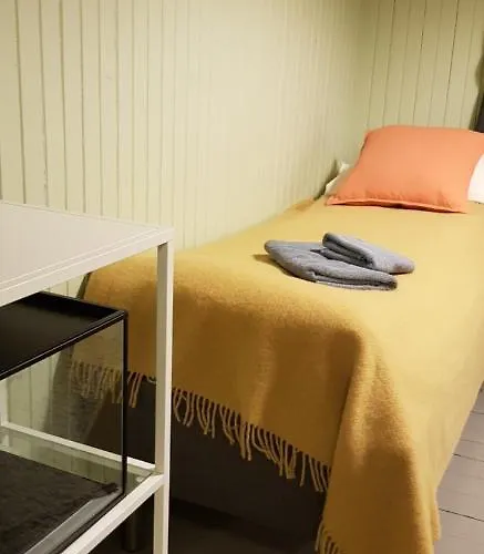 Han/Misafirhane Ekspedisjonen